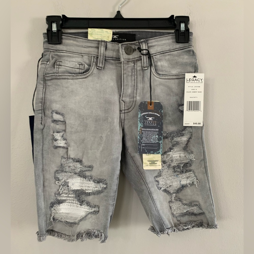 NEW JORDAN CRAIG BOYS SHORTS SIZE: 8